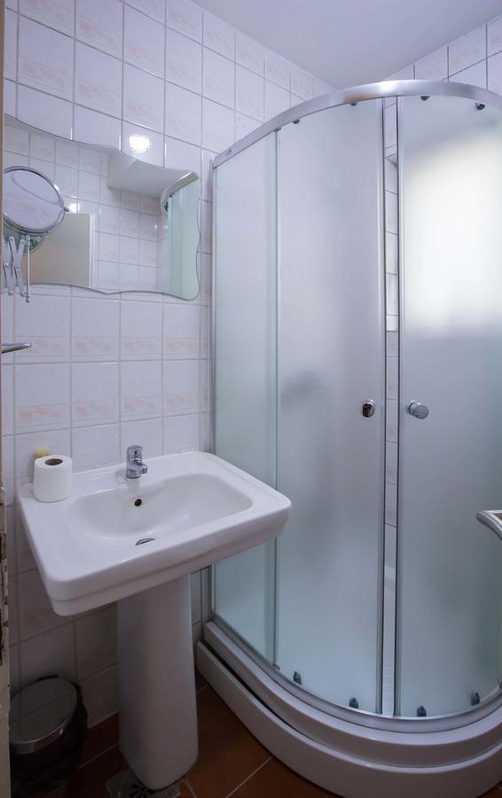 Jet Star MotelZivinice エクステリア 写真